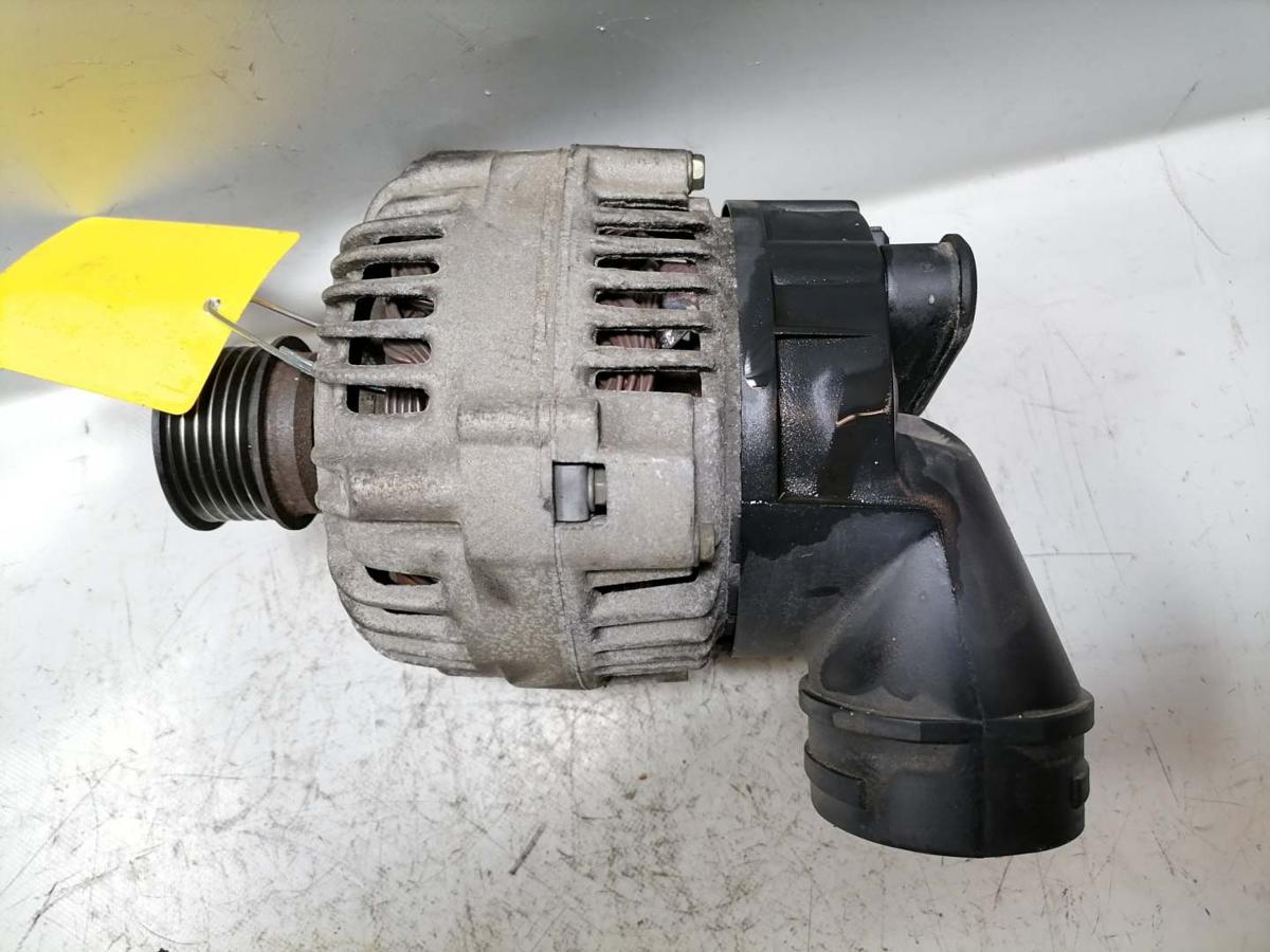 BMW 3er E46 Bj.2000 original Lichtmaschine Generator 2.5 125kw